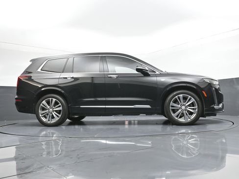 Used 2022 Cadillac XT6 Premium Luxury w/ Technology Package image 31