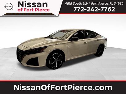 New 2025 Nissan Altima 2.5 SR