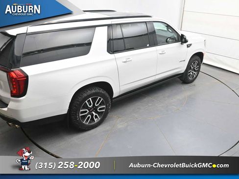Used 2022 GMC Yukon XL AT4 w/ Max Trailering Package AWD/4WD image 32