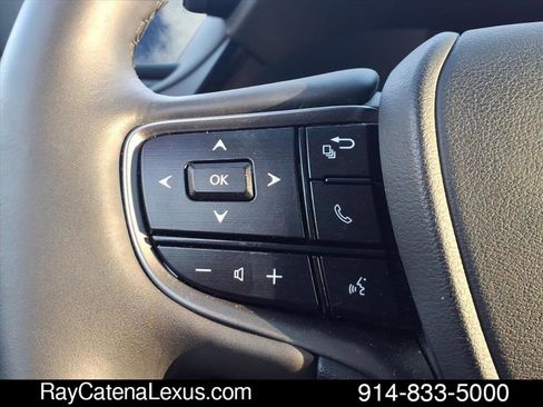 Certified 2023 Lexus ES 350 w/ Premium Package image 15