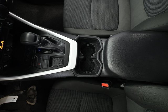 Used 2025 Toyota RAV4 LE FWD image 26