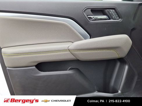 New 2026 Chevrolet Colorado ZR2 w/ Technology Package image 9