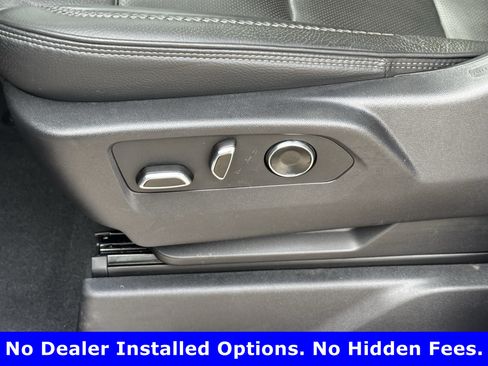 Used 2025 GMC Sierra 2500 Denali AWD/4WD image 29