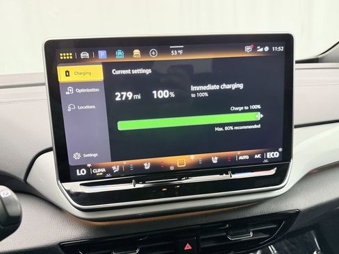 Used 2024 Volkswagen ID.4 Pro S image 24