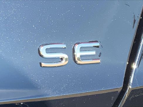 New 2026 Volkswagen Jetta SE FWD image 15