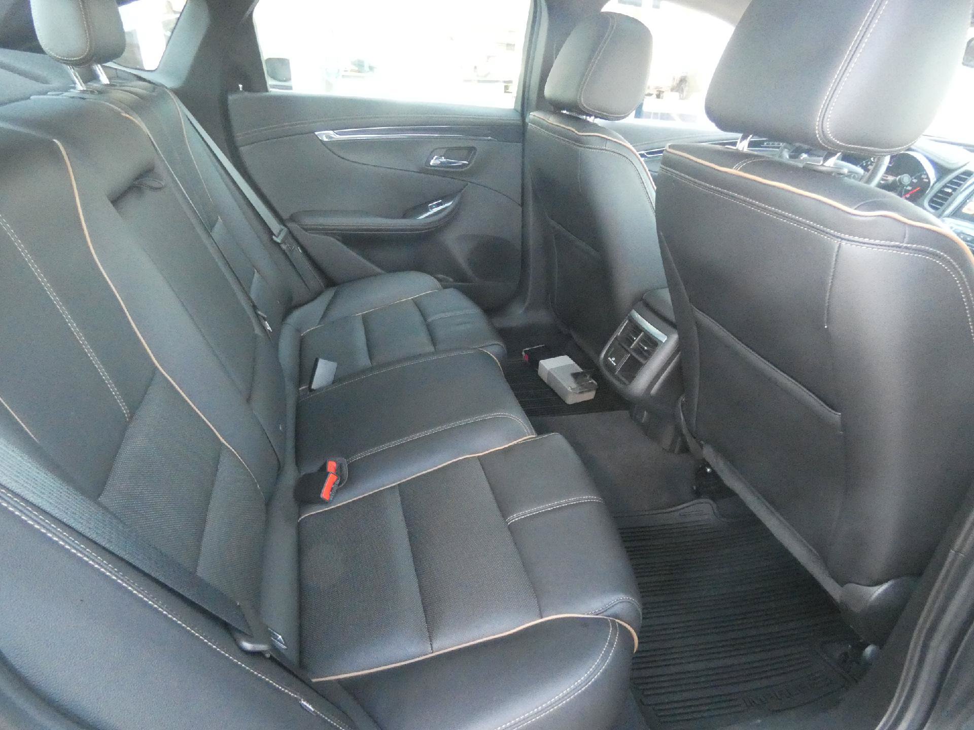 Certified 2019 Chevrolet Impala Premier w/ Premier Confidence Package FWD image 17