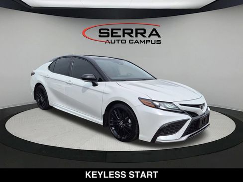 Used 2022 Toyota Camry XSE AWD/4WD image 15