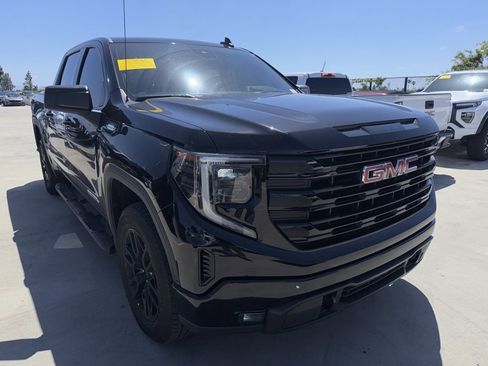 Used 2023 GMC Sierra 1500 Elevation image 3