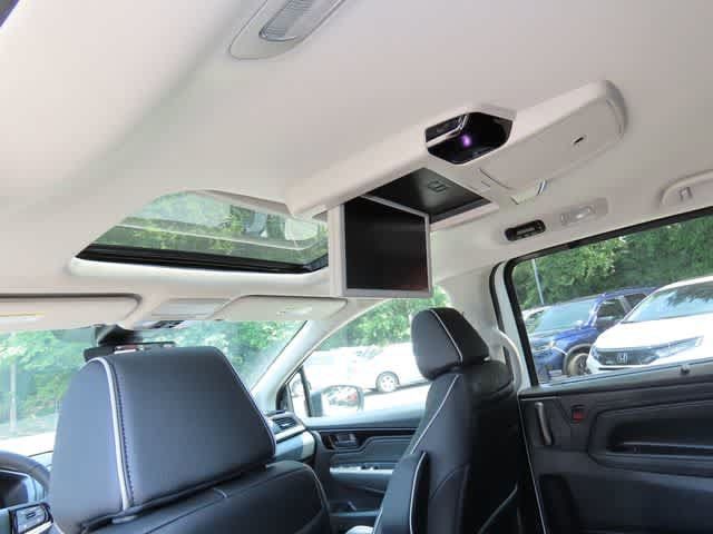 New 2026 Honda Odyssey Touring image 16