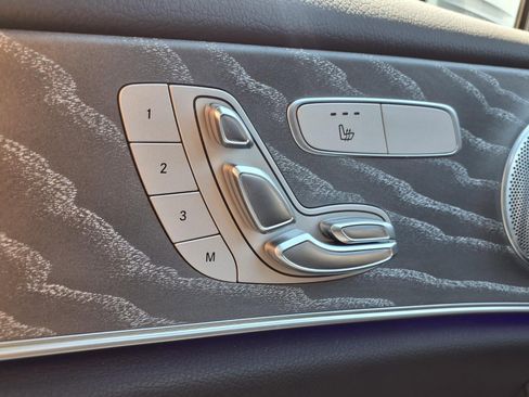 Used 2021 Mercedes-Benz E 350 4MATIC Sedan image 17