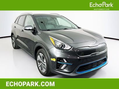 Used 2022 Kia Niro EX