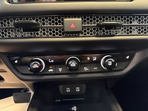 Certified 2026 Honda HR-V Sport image 16