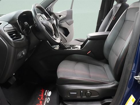 Used 2023 Chevrolet Equinox RS image 19