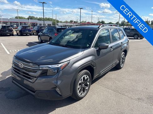 Used 2026 Subaru Forester Premium AWD/4WD image 10