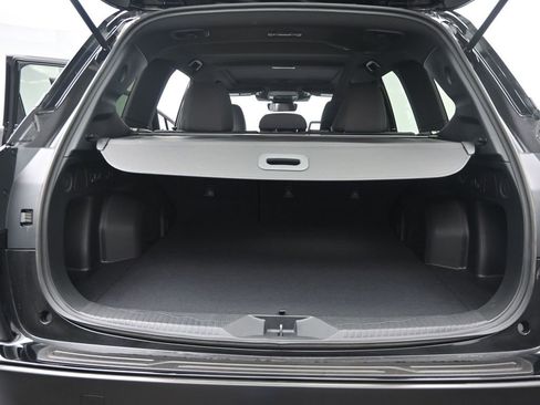 Used 2025 Subaru Forester Premium w/ Convenience Package #1 image 12