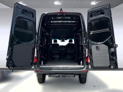 New 2026 Mercedes-Benz Sprinter 2500 image 27