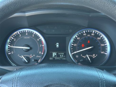 Used 2016 Toyota Highlander LE image 27