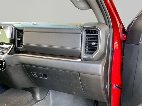 Used 2024 GMC Sierra 1500 Elevation AWD/4WD image 18