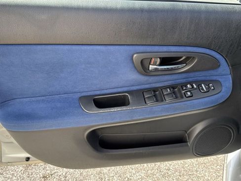 Used 2005 Subaru Impreza WRX STI image 41