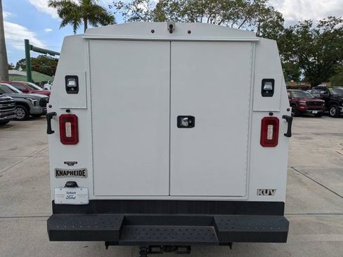 New 2026 Ford E-350 and Econoline 350 Super Duty w/ Power Equipment Group RWD image 4