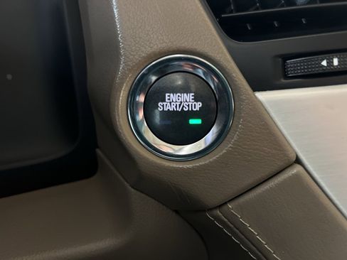 Used 2020 GMC Yukon XL SLT w/ Open Road Package image 25