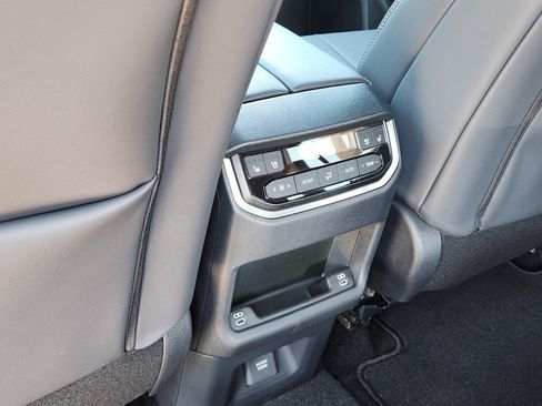 New 2026 Lexus TX 500h AWD image 23