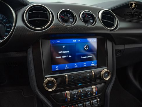 Used 2022 Ford Mustang Shelby GT500 w/ Handling Package image 30