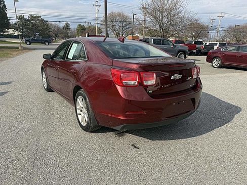 Used 2015 Chevrolet Malibu LT w/ Power Convenience Package FWD image 2