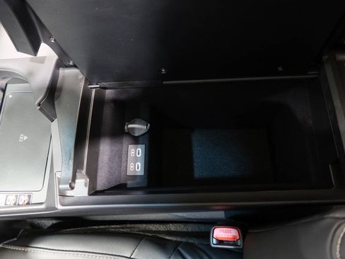 Used 2025 Lexus ES 300h F Sport w/ Accessory Package (Z2) FWD image 28