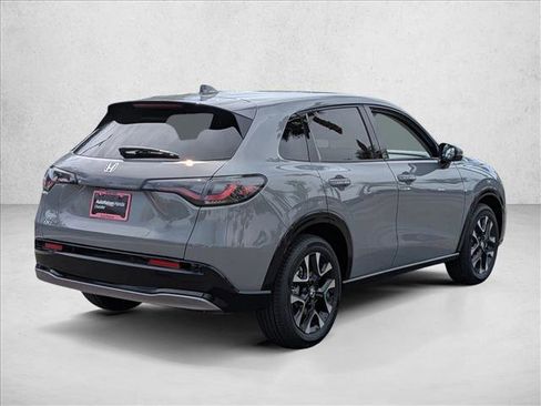 New 2026 Honda HR-V EX-L image 2