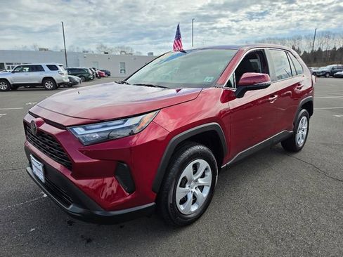 Used 2025 Toyota RAV4 LE image 3