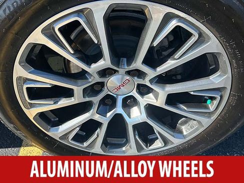 Used 2022 GMC Yukon Denali AWD/4WD image 6