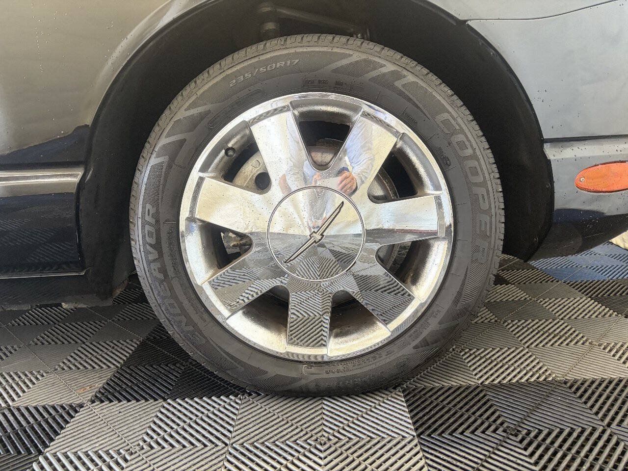 Used 2002 Ford Thunderbird RWD image 18