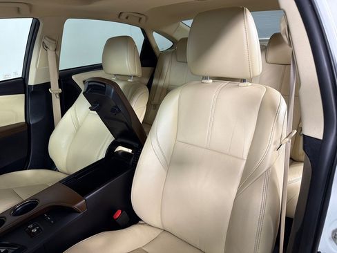Used 2016 Toyota Avalon XLE Premium FWD image 13