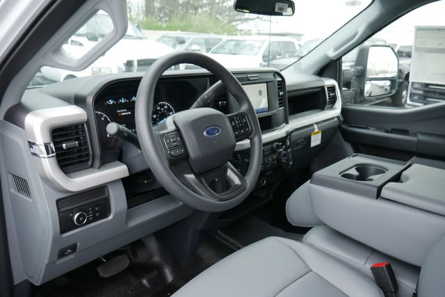 New 2026 Ford F350 XL w/ XL Chrome Package AWD/4WD image 11