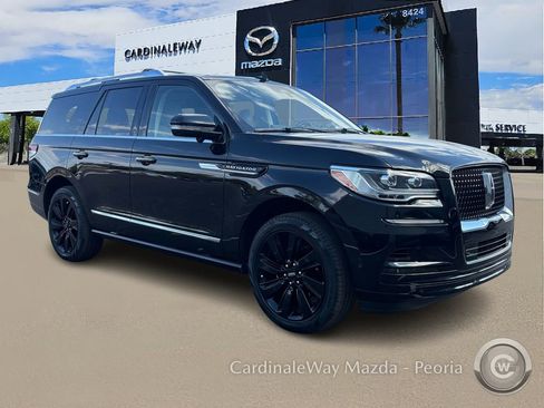 Used 2023 Lincoln Navigator Reserve AWD/4WD image 10