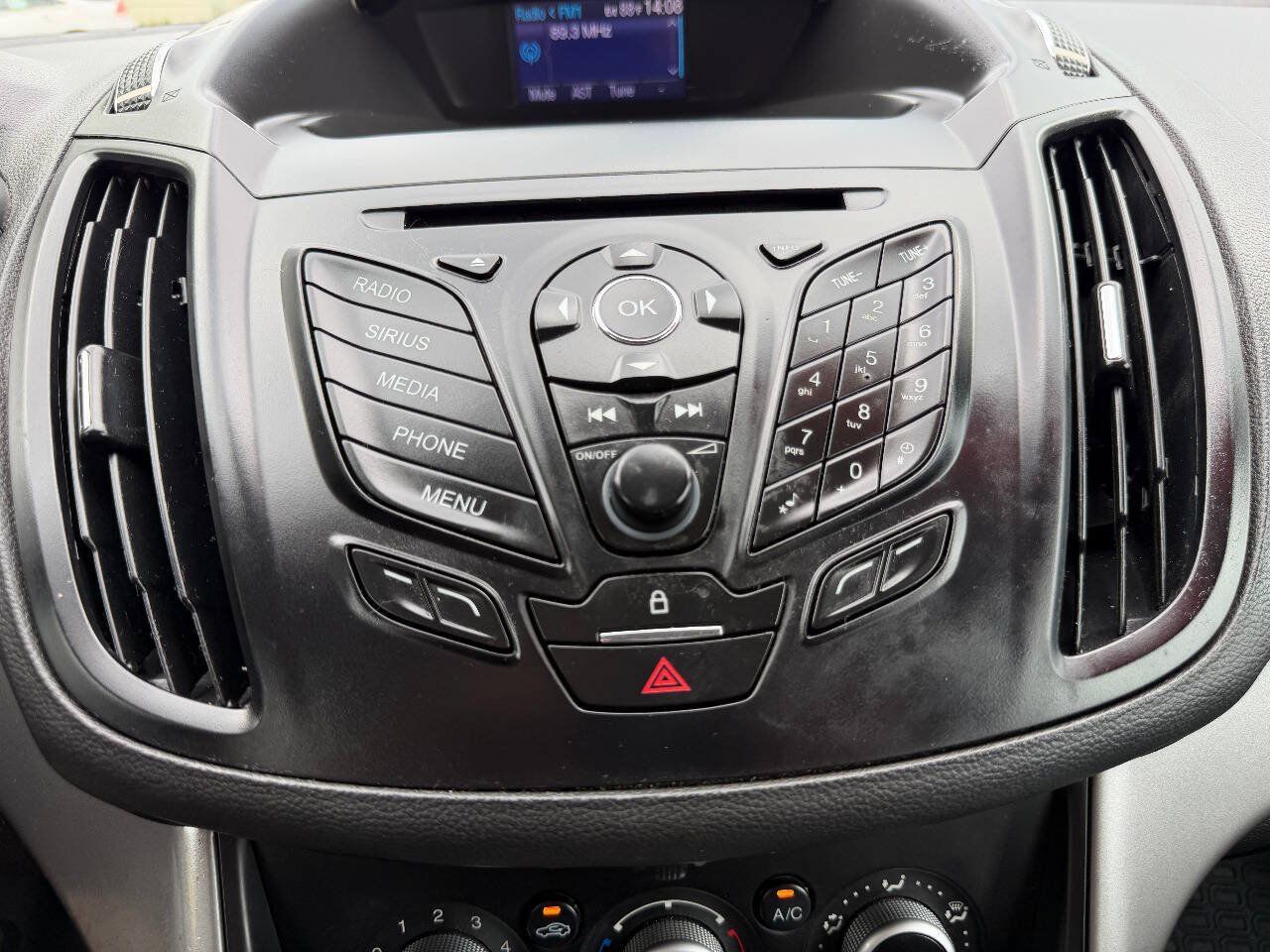 Used 2013 Ford Escape SE AWD/4WD image 19