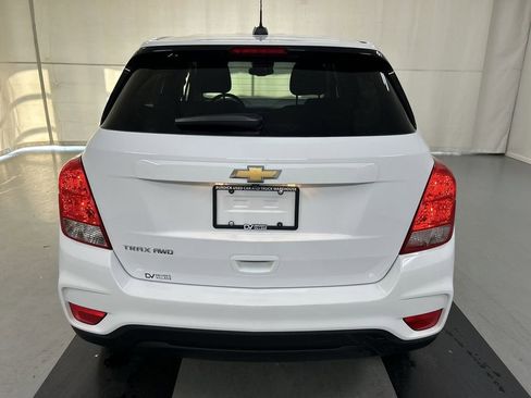 Used 2021 Chevrolet Trax LS w/ Tint and Cruise Package image 20