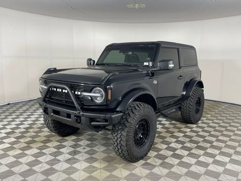 Certified 2023 Ford Bronco Wildtrak AWD/4WD image 1