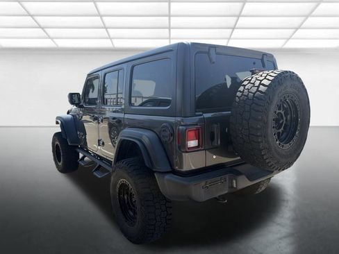 Used 2020 Jeep Wrangler Unlimited Sport S AWD/4WD image 4