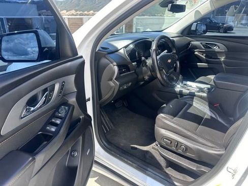 Used 2020 Chevrolet Traverse Premier w/ LPO, Floor Liner Package FWD image 9