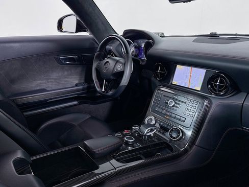 Used 2014 Mercedes-Benz SLS AMG GT Coupe image 19