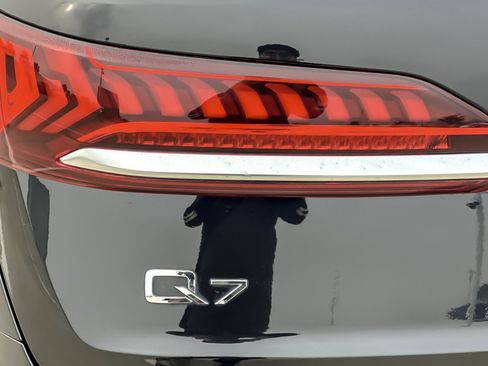 Used 2020 Audi Q7 3.0T Premium Plus image 28