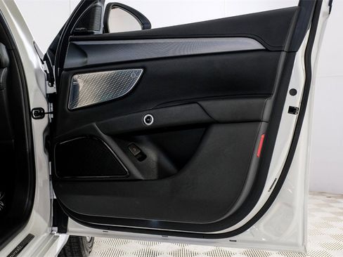 Used 2023 Maserati Grecale GT image 46