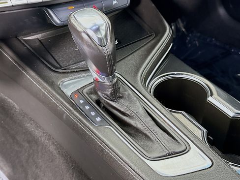 Used 2023 Cadillac CT4 Luxury w/ Sun And Sound Package RWD image 17