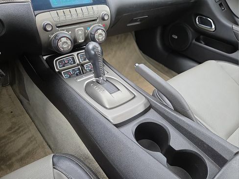 Used 2012 Chevrolet Camaro SS RWD image 25
