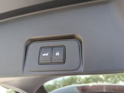 Certified 2025 Nissan Rogue SV w/ SV Premium Package image 10