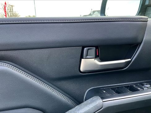 Used 2024 Toyota Tacoma Limited image 22