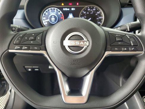 New 2025 Nissan Versa SV w/ Trunk Package image 21