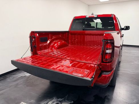 New 2026 RAM 1500 Express AWD/4WD image 7